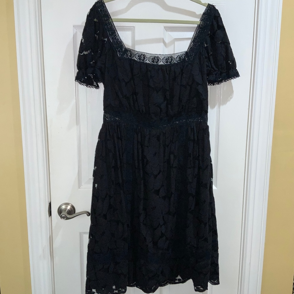 Anna Sui black lace dress Sz 12  crochet detail